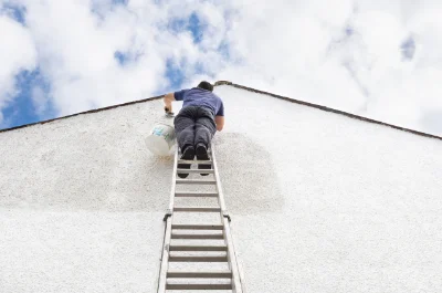 Peinture extérieure à Saint-Vincent-de-Mercuze — façades et ravalement